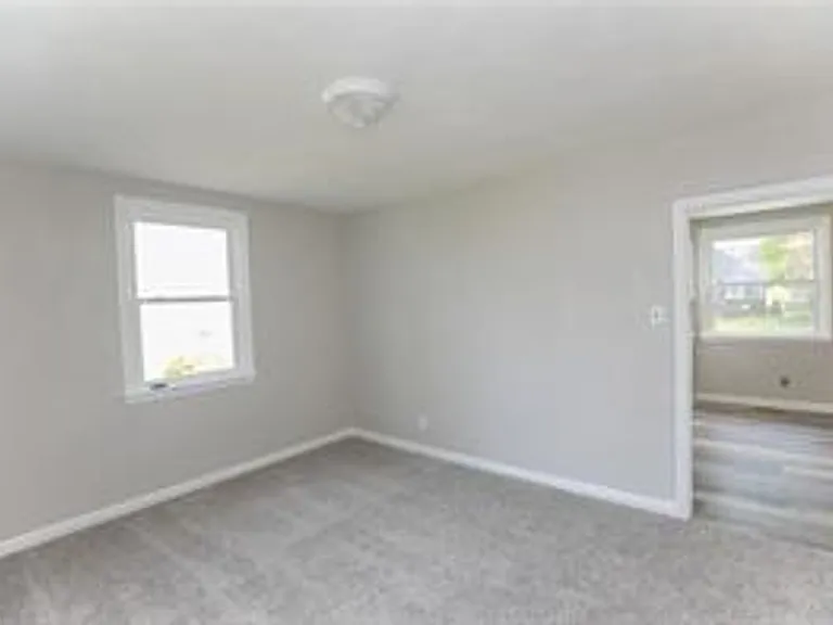 209 Pennington Blvd — Photo 15