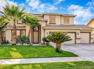 799 S Susan Ave, Kerman, CA 93630