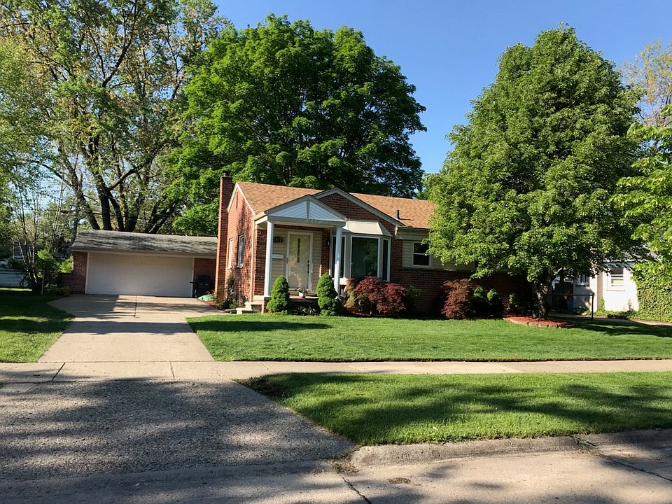 1st image of 29571 Minton St