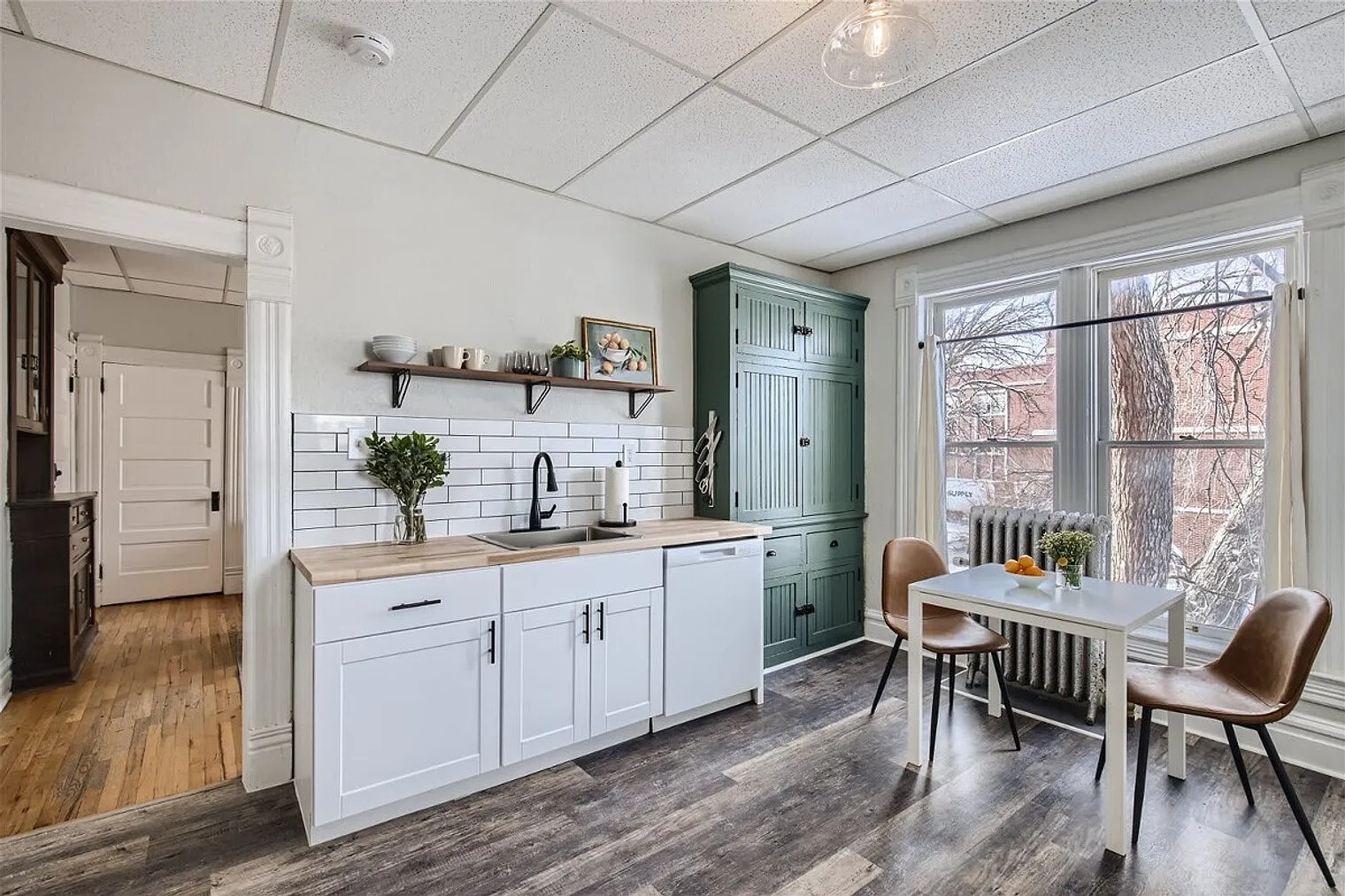 1 bed, 1.0 bath, 656 sqft, $2,689 — Photo 4