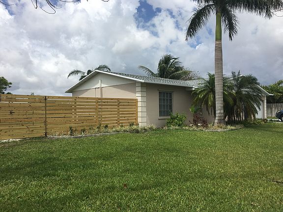 New front fences & new roof!