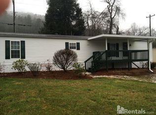 507 Big Willow Rd, Hendersonville, NC 28739