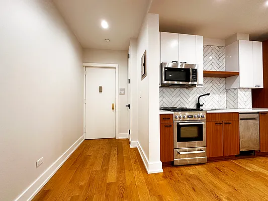 Rented by PALISSIMO Real Estate | media 2