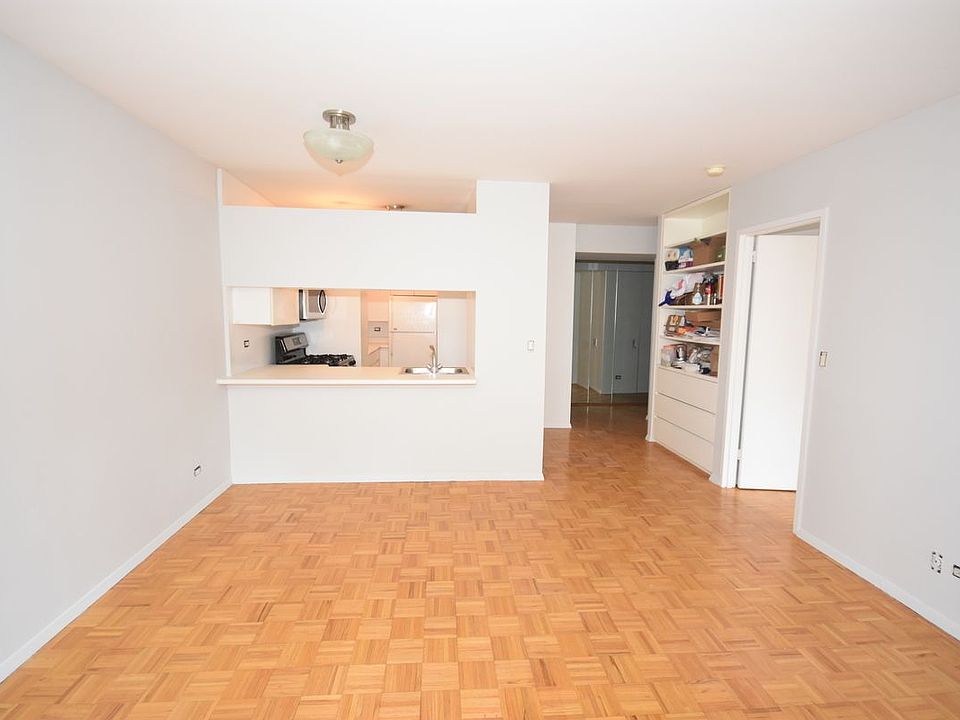 1st image of 250 E 40th St APT 6F