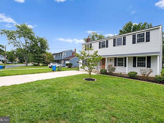 3rd image of 1205 Severn Ave