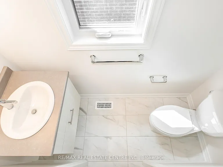 37 Gemini Dr — Photo 16