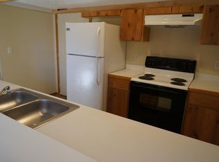 2131 SW Reindeer Ave, Redmond, OR 97756