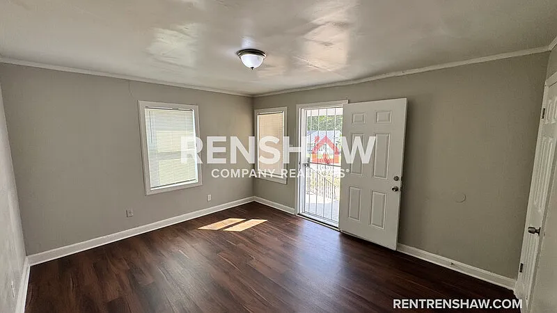 3 bed, 2.0 bath, 1696 sqft, $1,495 — Photo 3