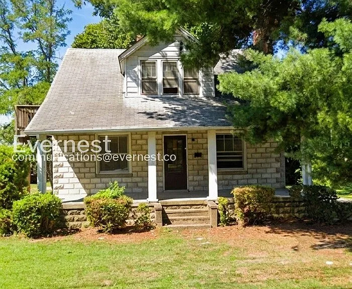 901 E Nine Mile Rd #A — Photo 1