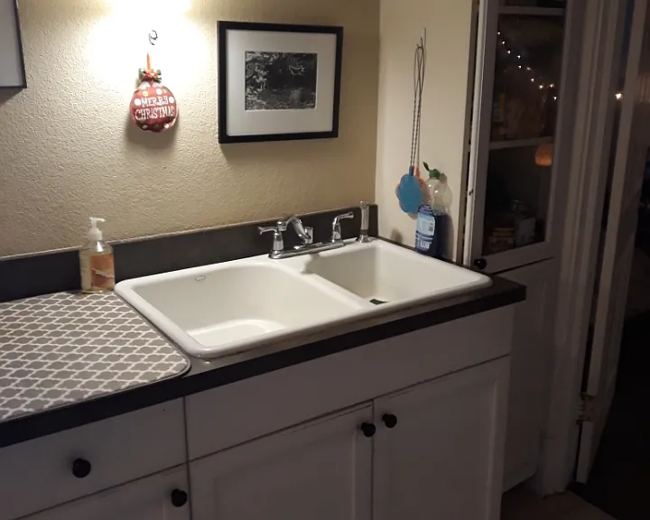 1305 W 5th Ave #8 — Photo 5