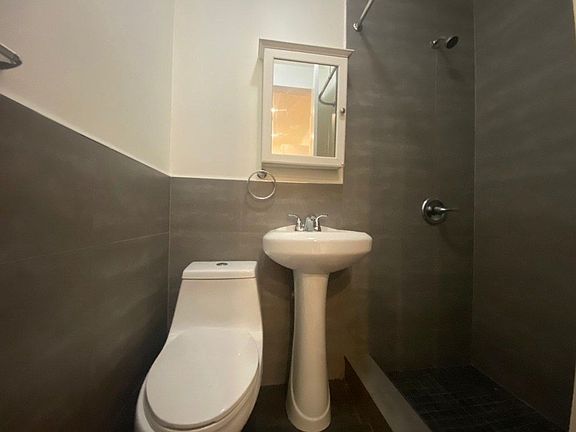 5th image of 317 Nostrand Ave #3B