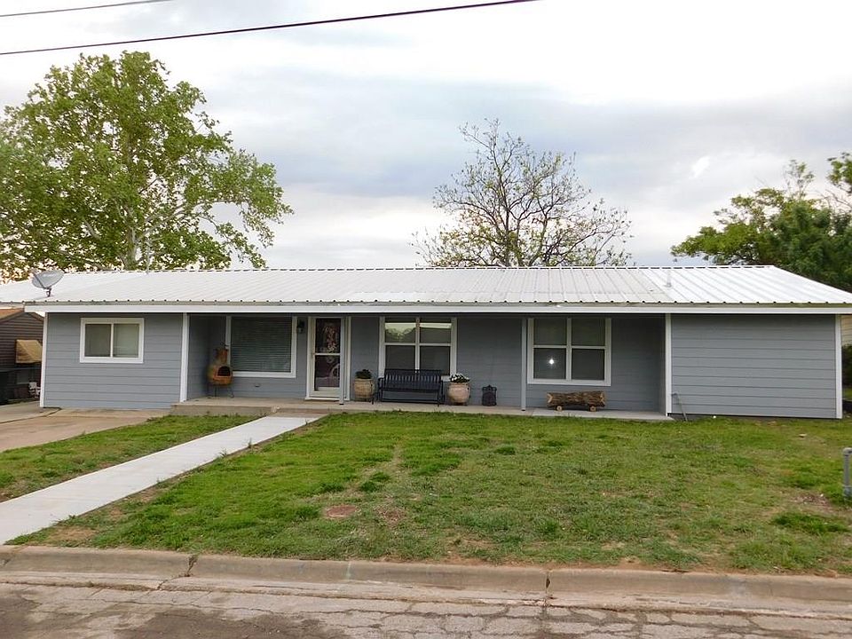1st image of 1128 W College St