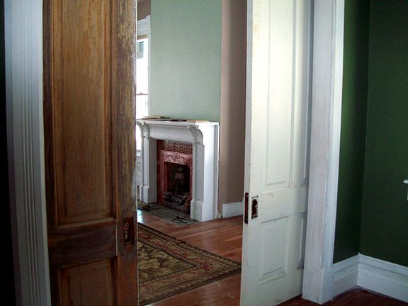 3rd image of 1028 N Flora Ave