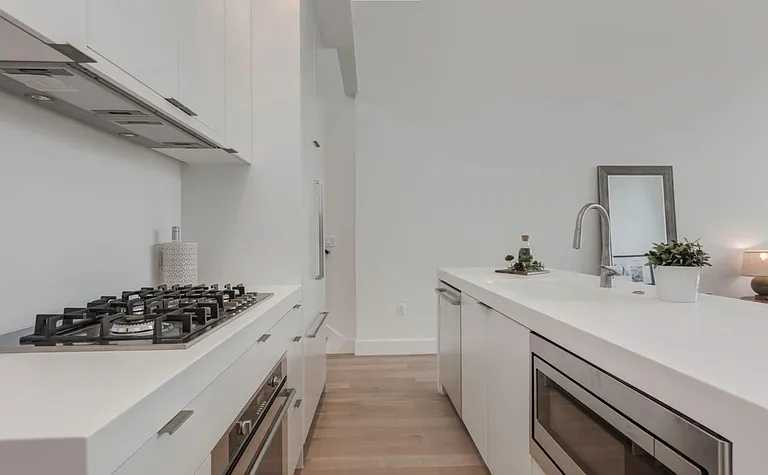 1515 K St SE — Photo 2