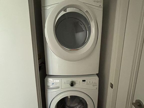 3rd image of 115 McMahon Dr #608