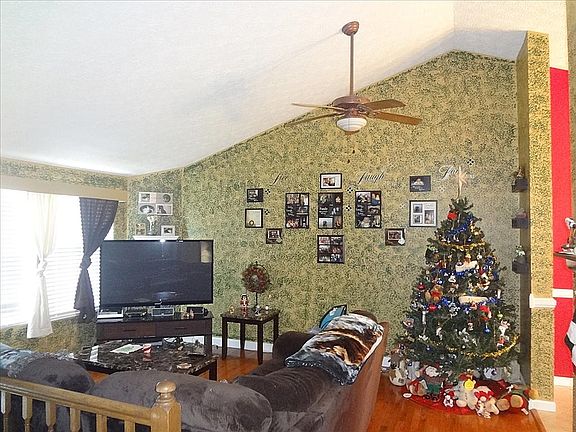 2nd image of 7203 Chimney Rock Ct