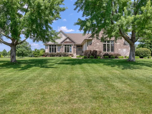 N82W23396 Five Iron WAY, Sussex, WI 53089