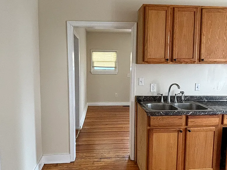 25 Egges Ln — Photo 9