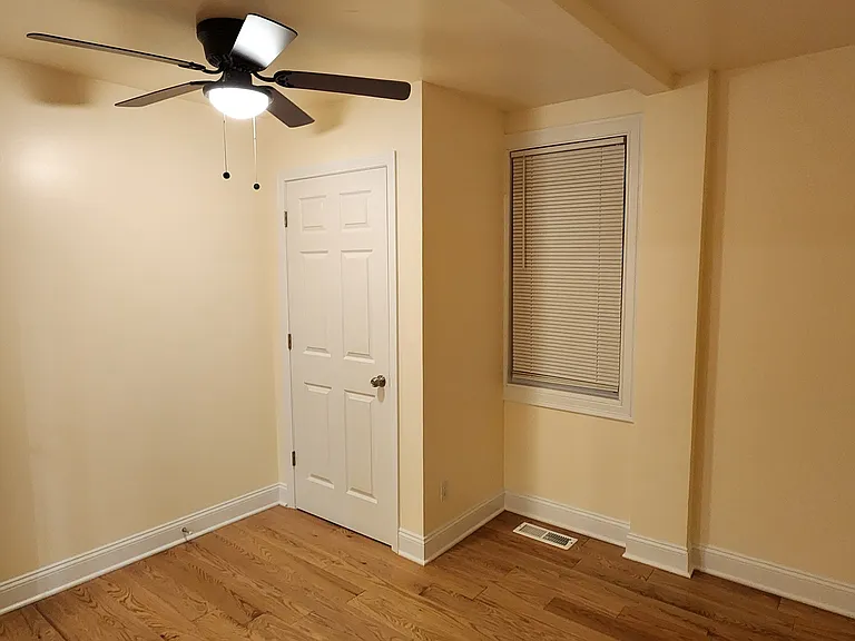 720 Main St #1 — Photo 15