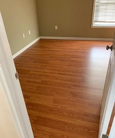 1401 Flowing Spring Ln — Photo 10