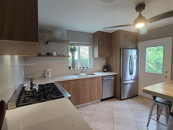 5th image of 12125 NE 2nd Ave #12125