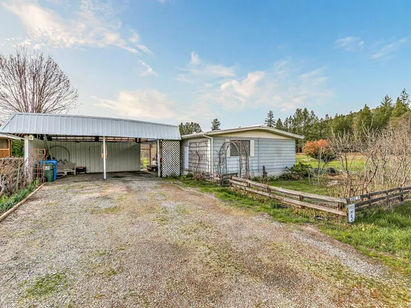 6901 Old Stage Rd Unit 24, Central Point, OR 97502