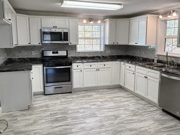143 McCully Ln — Photo 9
