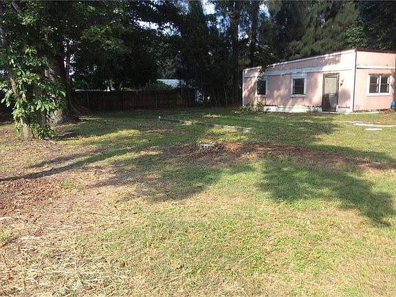 5th image of 4049 45th Ave N