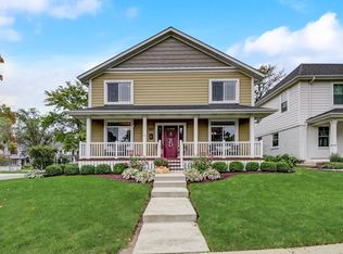 517 E Hillside Ave, Barrington, IL