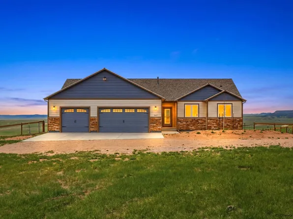 1047 S Mule Trl, Cheyenne, WY 82009