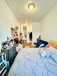 Rented by Urban Real Estate Inc