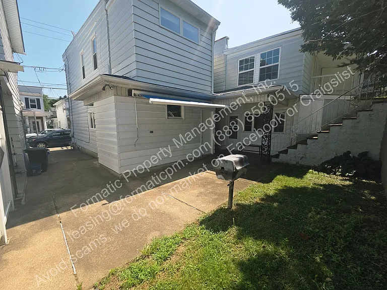 149 E Columbus Ave — Photo 9
