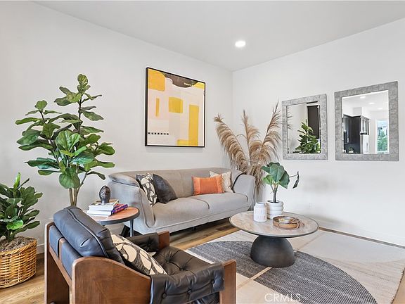 5th image of 31 Bigsby Dr