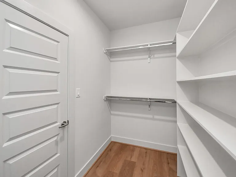 13104 Moncloa Dr — Photo 14