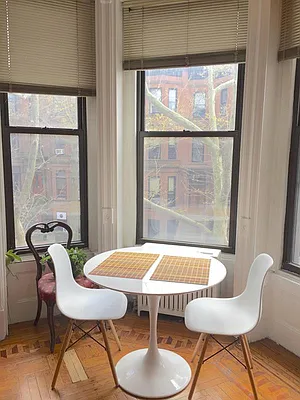 Rented by Avenue Sotheby's International Realty | media 19