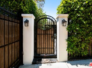 8819 Rosewood Ave, West Hollywood, CA 90048