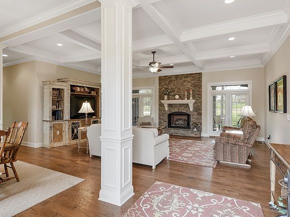2nd image of 1516 Boardwalk Pl