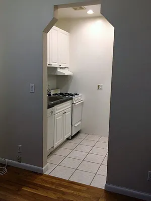 Rented by Charles Coutinho LLC | media 36