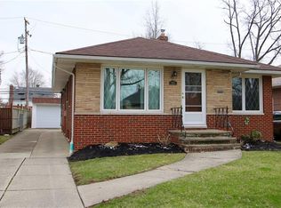 1813 North Ave, Parma, OH 44134