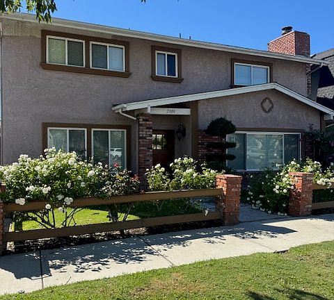 2nd image of 2806 W Victory Blvd