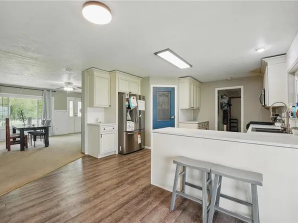 2219 Native Rd, Fort Scott, KS 66701