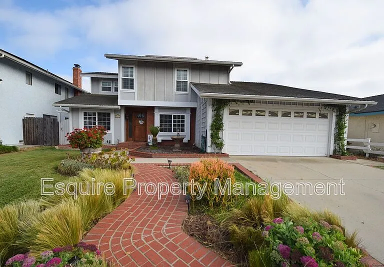 9014 McCloud Dr — Photo 1
