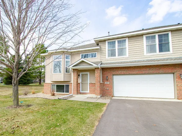 20077 Holt Ave W, Lakeville, MN 55044