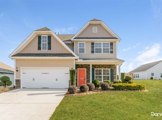 3165 York Place Dr, Walkertown, NC 27051