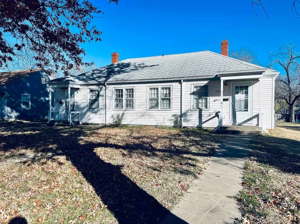 832 N Glendale Ave, Wichita, KS 67208