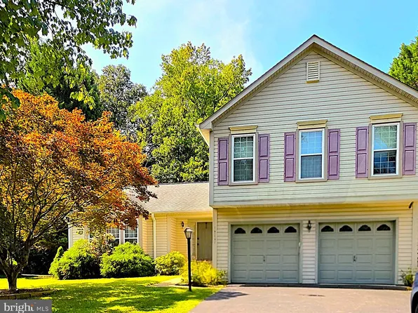 14131 Pleasant View Dr, Bowie, MD 20720