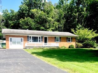 15520 Dexter Magnet Rd, Cannelton, IN 47520