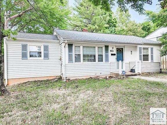 4th image of 922 Childress Dr