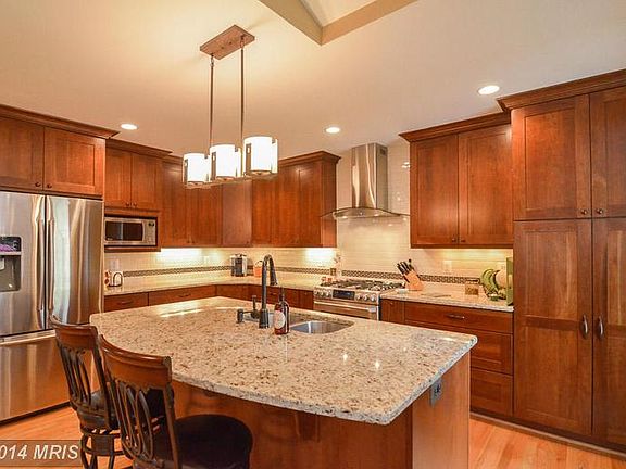 2nd image of 2642 Mann Ct