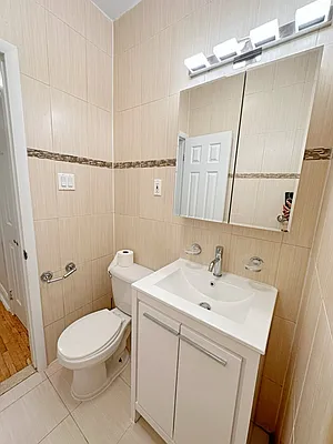 Rented by Brooklyn Property Group LLC | media 9